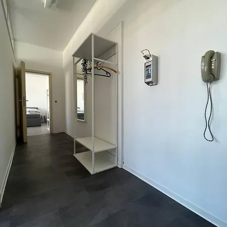 Simplex Am Marktplatz كارلسروه