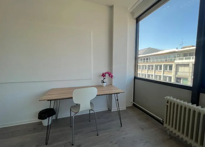 Simplex Am Marktplatz Lägenhetshotell Karlsruhe