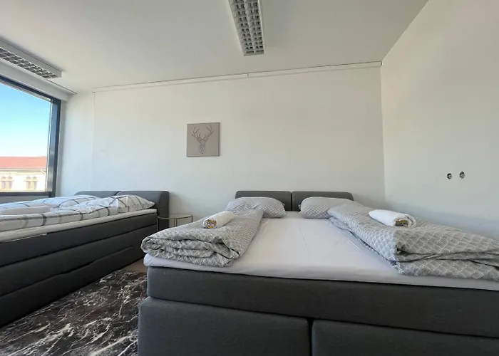 Simplex Am Marktplatz Lägenhetshotell